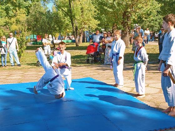 Федерация айкидо ЛНР провела открытую тренировку в честь Дня города Луганска (ФОТО)