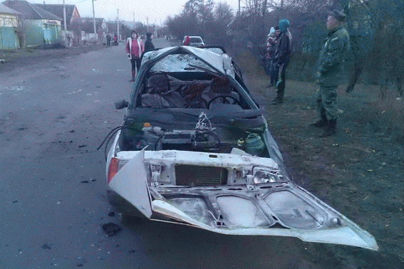 В Станично-Луганском районе в ДТП травмированы четыре человека (ФОТО)