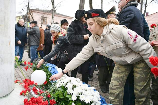 Официальная делегация ЛНР приняла участие в мероприятиях, посвященных 366-й годовщине Переяславской Рады, которые проходят в Республике Крым