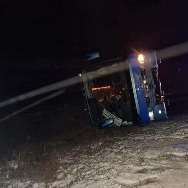 Пассажирский автобус Москва–Луганск перевернулся в Ростовской области