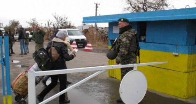 Представители Киева заявили о готовности открыть пункт пропуска в Золотом и продолжить работу в пункте пропуска в Станице