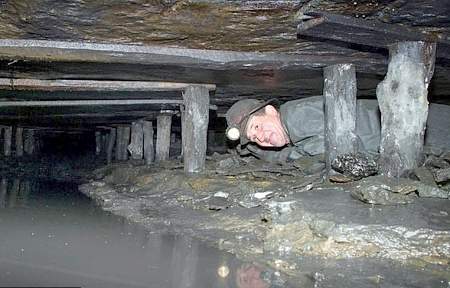 Ситуация на шахтах в подконтрольных Киеву Лисичанске и Кременной грозят региону катастрофой