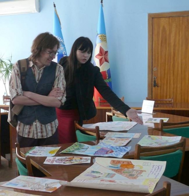 В Федерации профсоюзов ЛНР подведены итоги конкурса детского рисунка