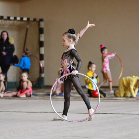 В Луганске прошли соревнования по художественной гимнастике