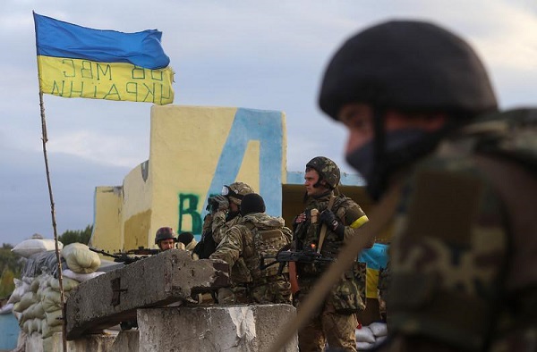 В Киеве неизвестные избили боевика АТО и скрылись