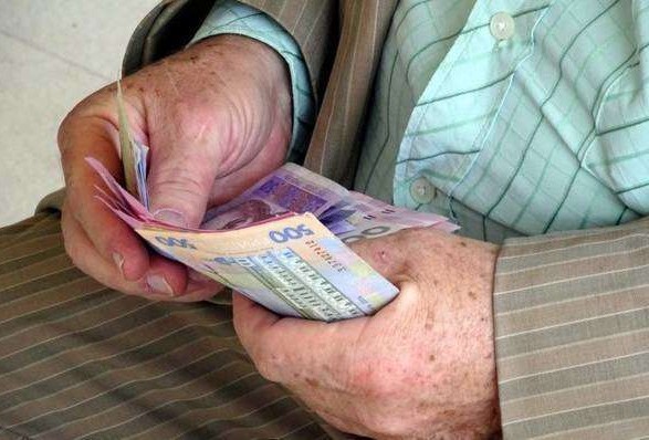 В Украине сейчас большинство пенсионеров получают пенсию до трех тысяч гривен -  Министр социальной политики