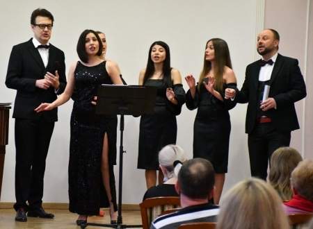 Артисты филармонии представили  концертную программу «Мировые хиты a cappella»