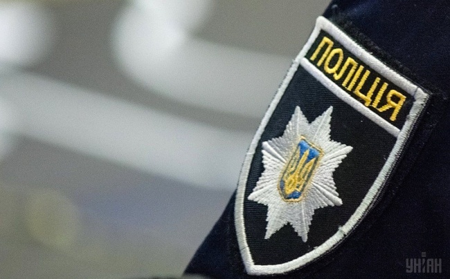 Во Львове полицейский застрелился на территории управления