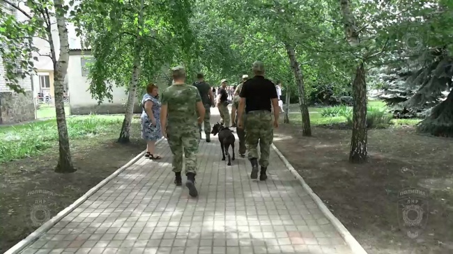 Сотрудники МВД ЛНР проверили сообщения о минировании нескольких объектов в Луганске