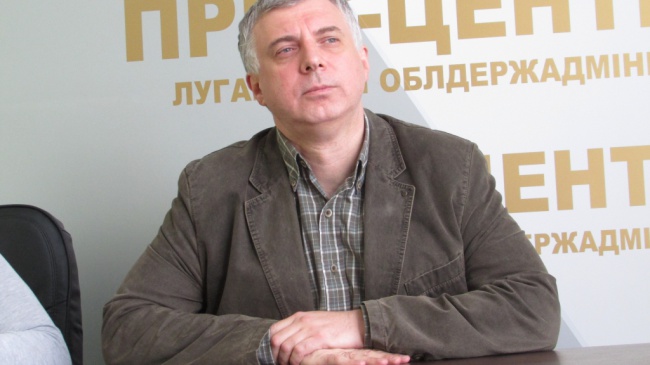 Так называемый "министр образования и науки Украины" Сергей Квит заявил что в Луганске и Донецке нет ни одного университета