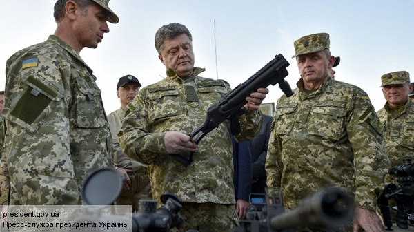 В середине ноября из США для Порошенко прибудет первая партия оружия - контрбатарейные станции большой дальности