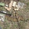 В селе Обозное Славяносербского района обнаружен тайник с оружием и боеприпасами украинской ДРГ (фото)