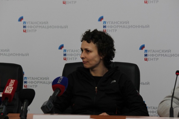 Юлия Чичерина в Луганске